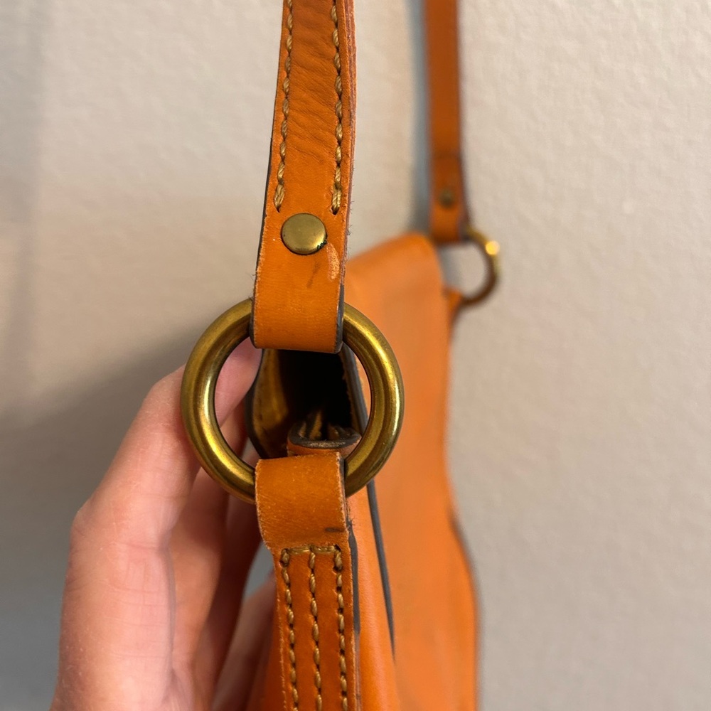 FRYE Small Leather Orange Saddle Bag - Picture 3 of 9